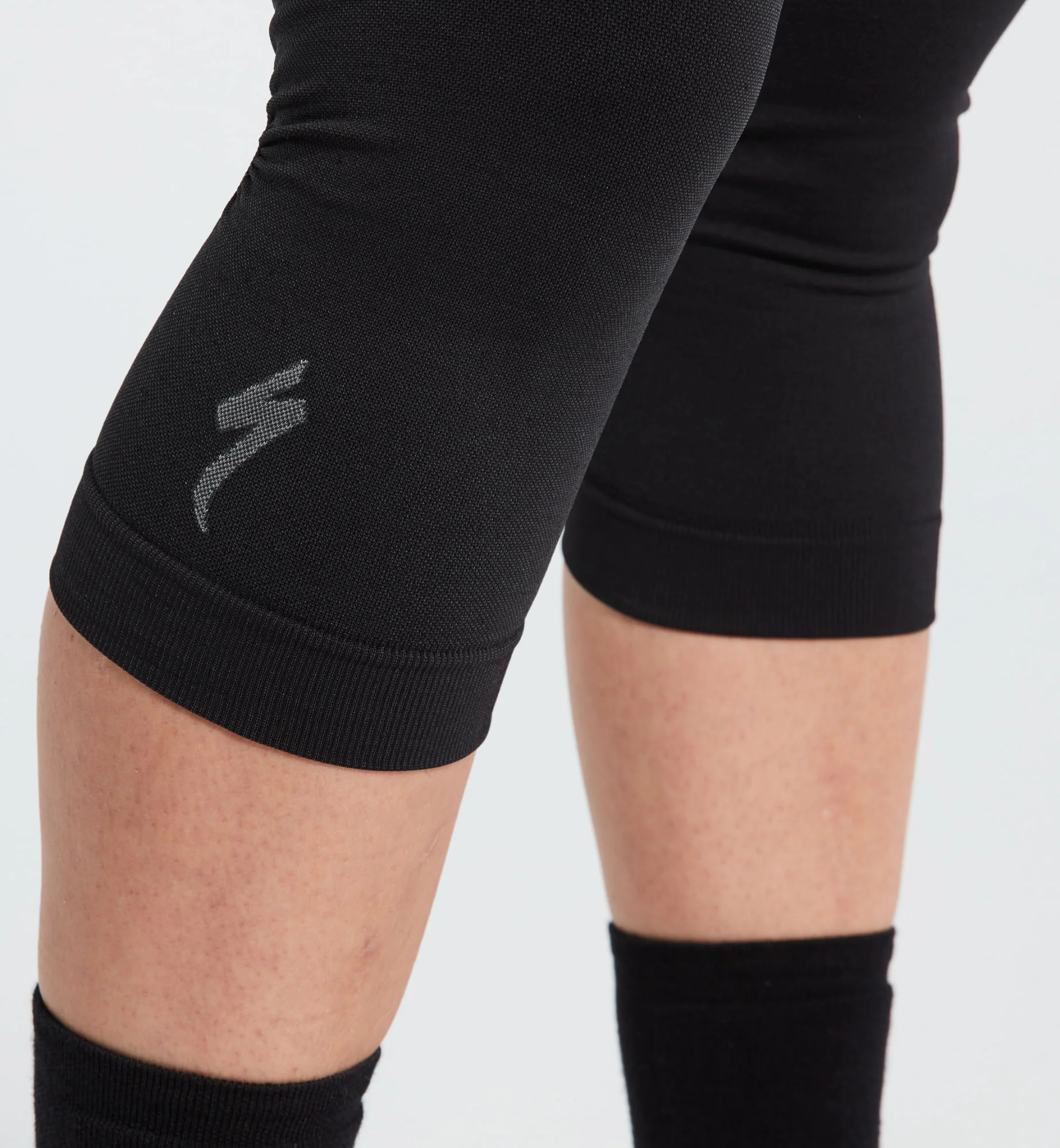 Specialized Seamless Knee Warmers - Image 3