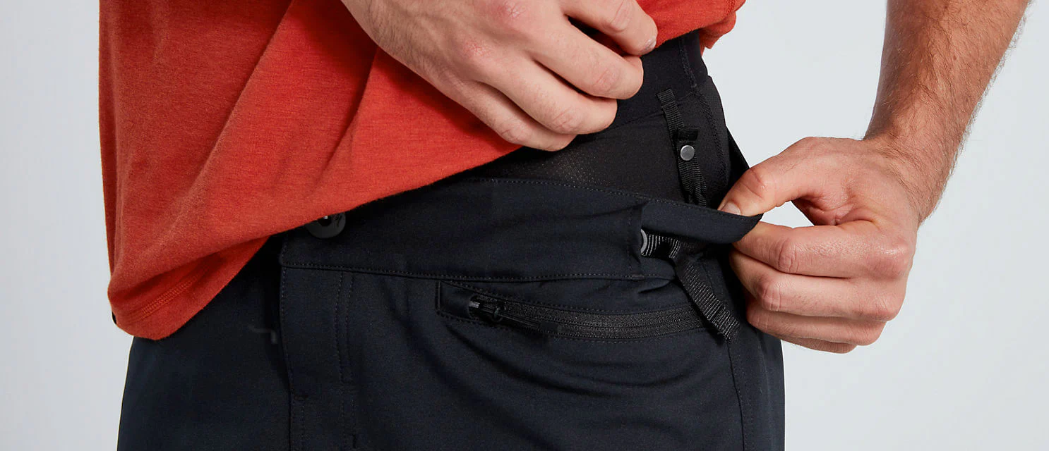 Specialized Trail Shorts with Liner - Image 5